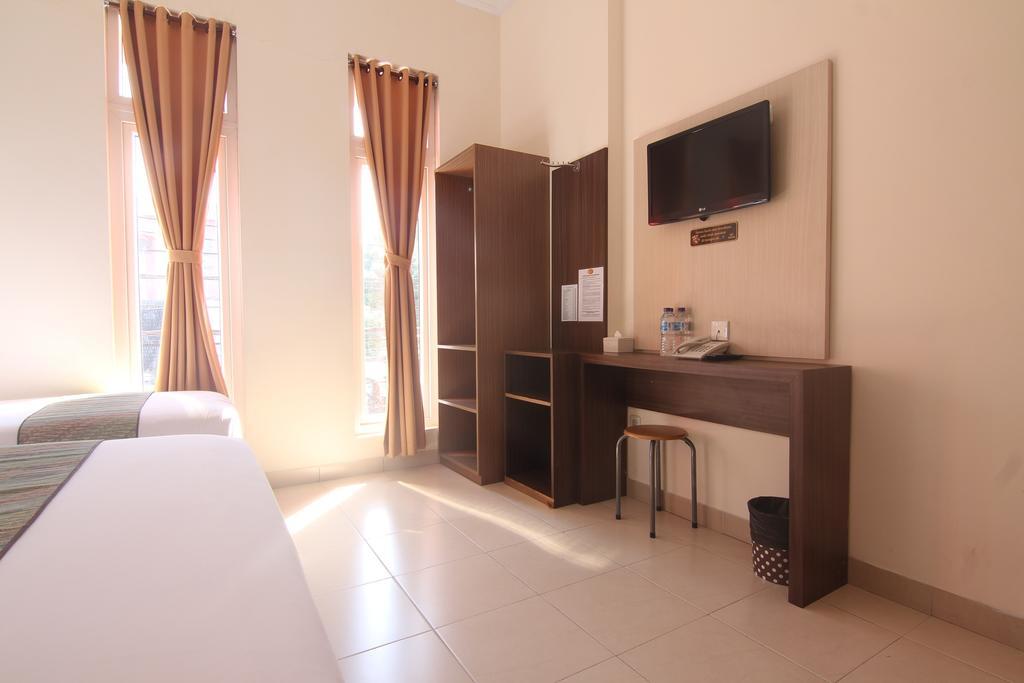 Hotel Pules Jogyakarta Pokój zdjęcie